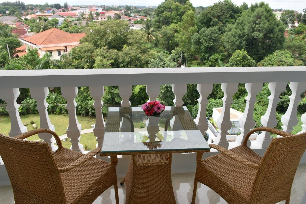 The Park Vientiane Apartment Ban Nongdouang Exterior photo